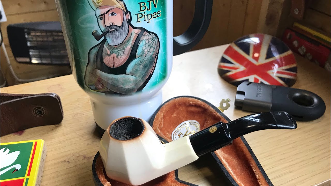 New to me meerschaum pipe 🤗