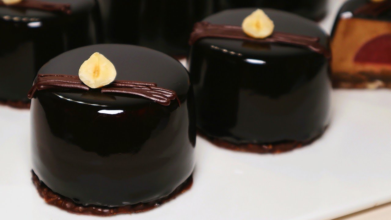 Рецепт мини-торта «Шоколадный мусс с фундуком» 🍫🎁