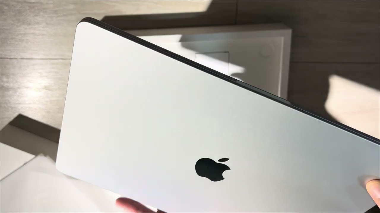 ASMR UNPACKED Another MacBook Air M4 in Silver 🔥