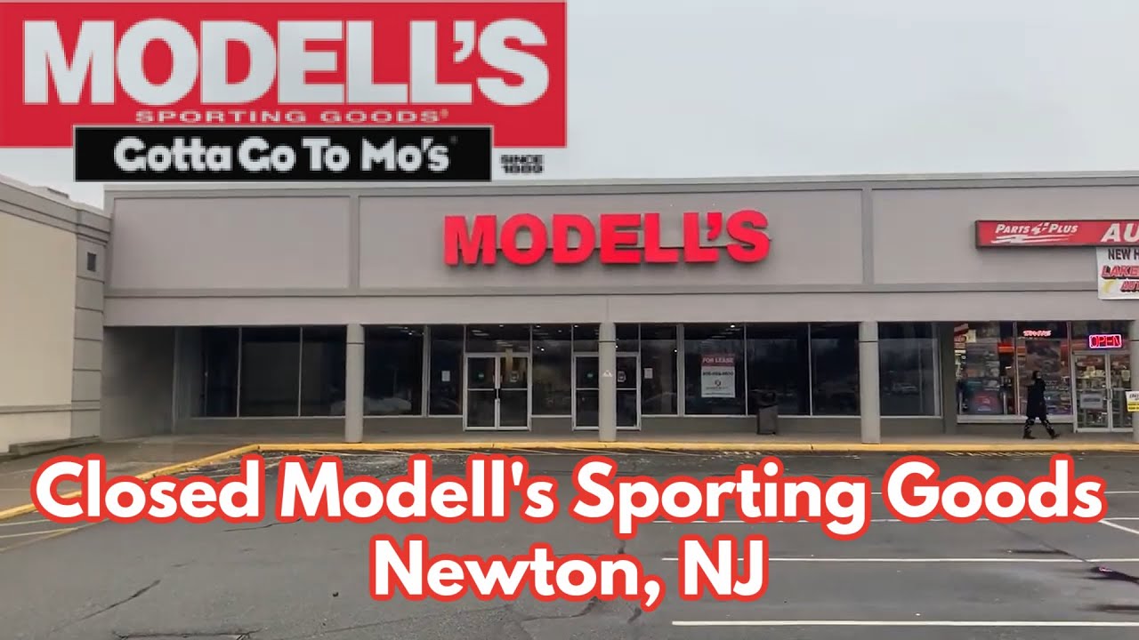 Closed Modell’s Sporting Goods in Newton, NJ