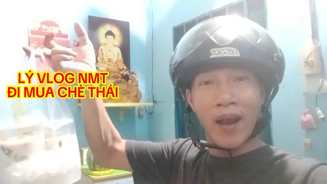 Đi Mua Chè Thái Về Ăn Cùng Mẹ | Sao Giờ Tan Ca | Lý Vlog NMT
