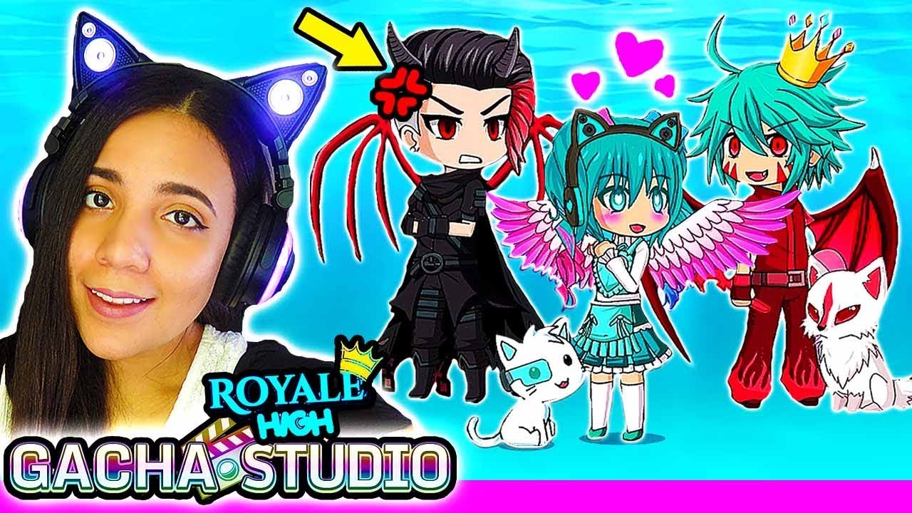 MAKING MY ROYALE HIGH ROLEPLAY CHARACTERS in Gacha Studio!! 👑