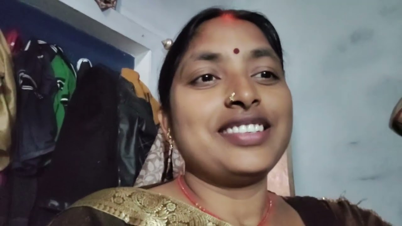 Yah dekhiae Maine Aaj Kya banaya Hai Garma garam pakaudi#vlog#vidya-j7v#Vidya m vlogs🙏🧆🍱