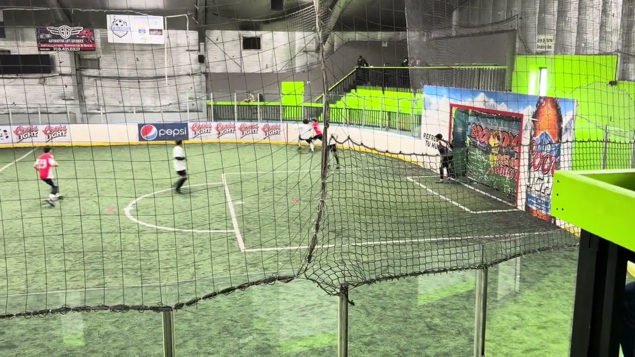 Estrella Roja win 4:2 against Fenix