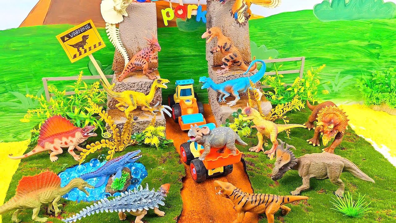 Приключения в Парке Динозавров! 🚚🦖 Весёлое обучающее видео для детей