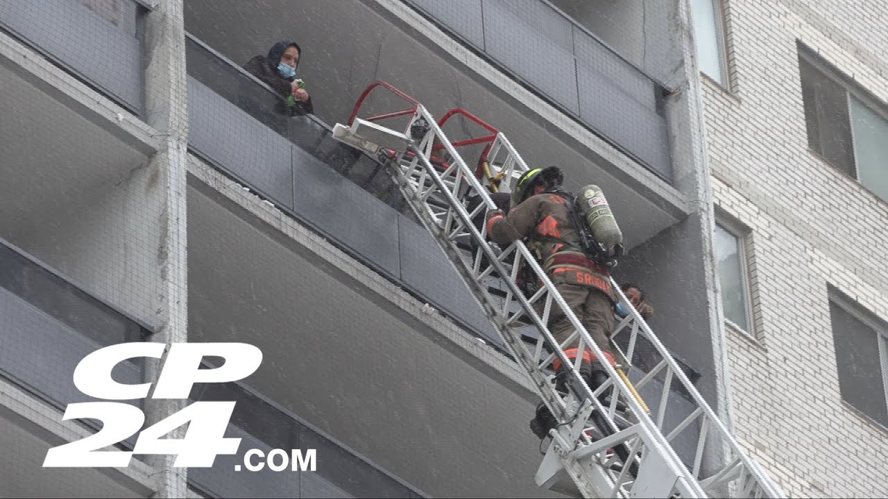 'Significant fire' sends 12 people to hospital in Toronto