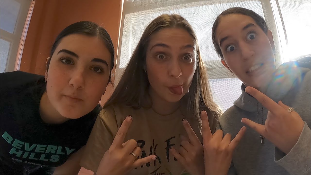 JE VOUS PRÉSENTE MES PREMIÈRES COPINES AU CÉGEP DE L'ASSOMPTION DE LANAUDIÈRE !