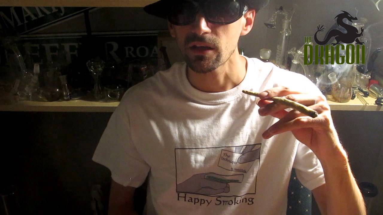 Rolling a FOOT LONG Joint with RAW 12