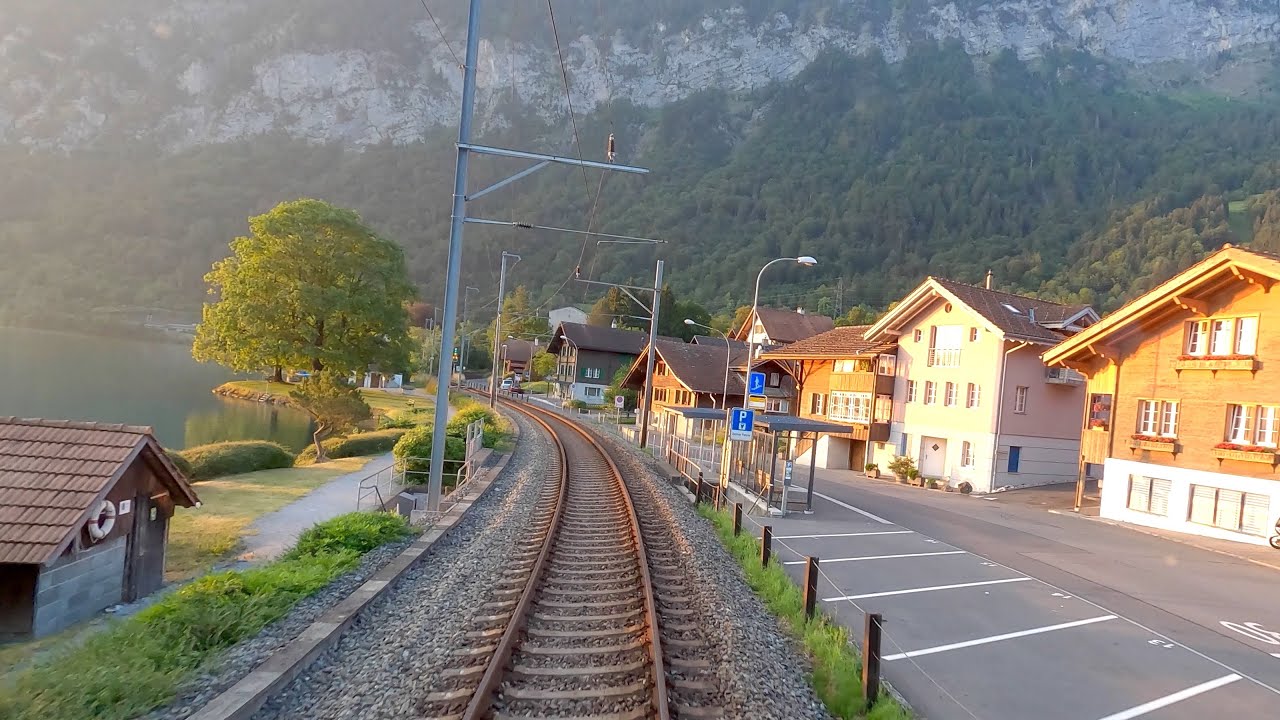 ★ 4K 🇨🇭 Spiez - Interlaken Ost cab ride [06.2023] Switzerland Führerstandsmitfahrt Thunersee
