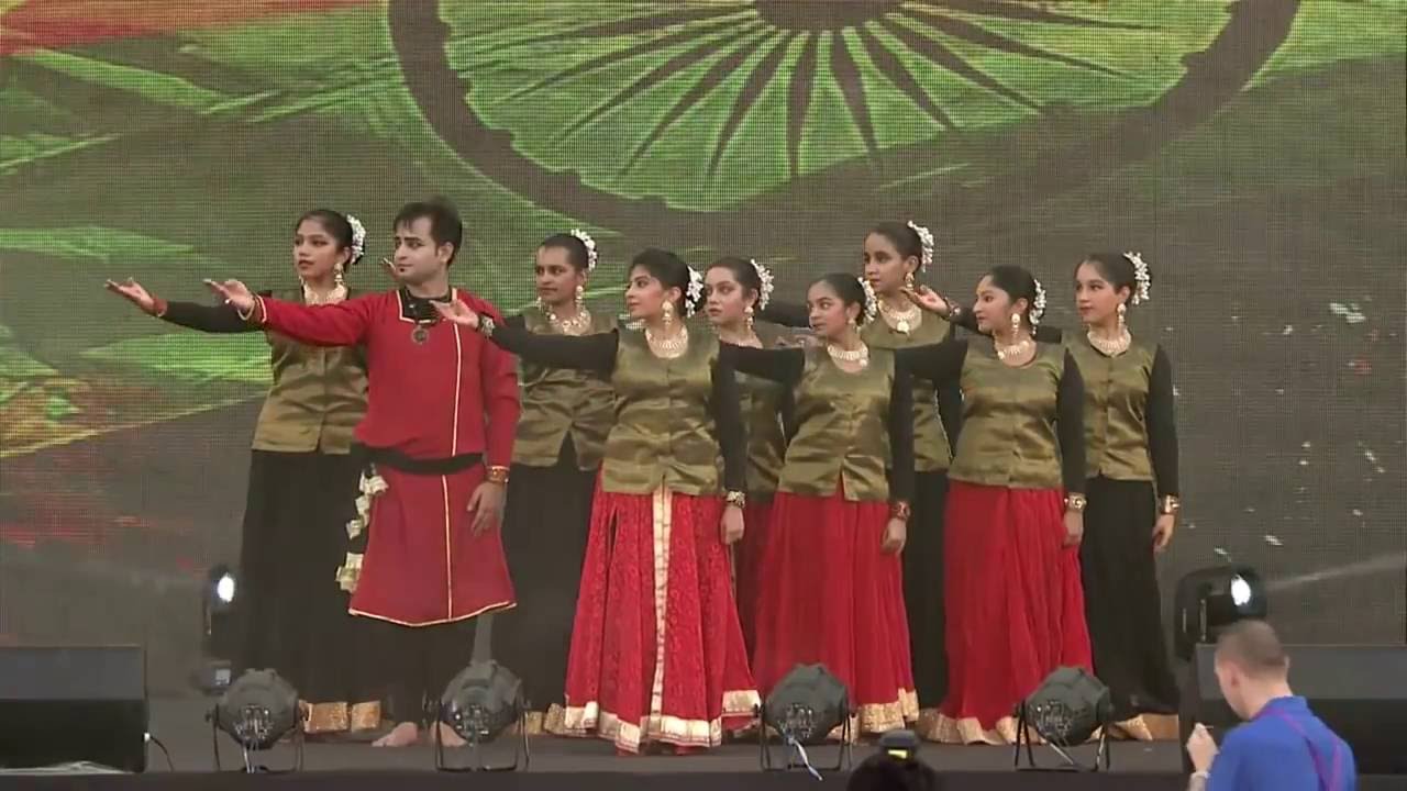 Gurukul Dubai performs at Marhaba Namo
