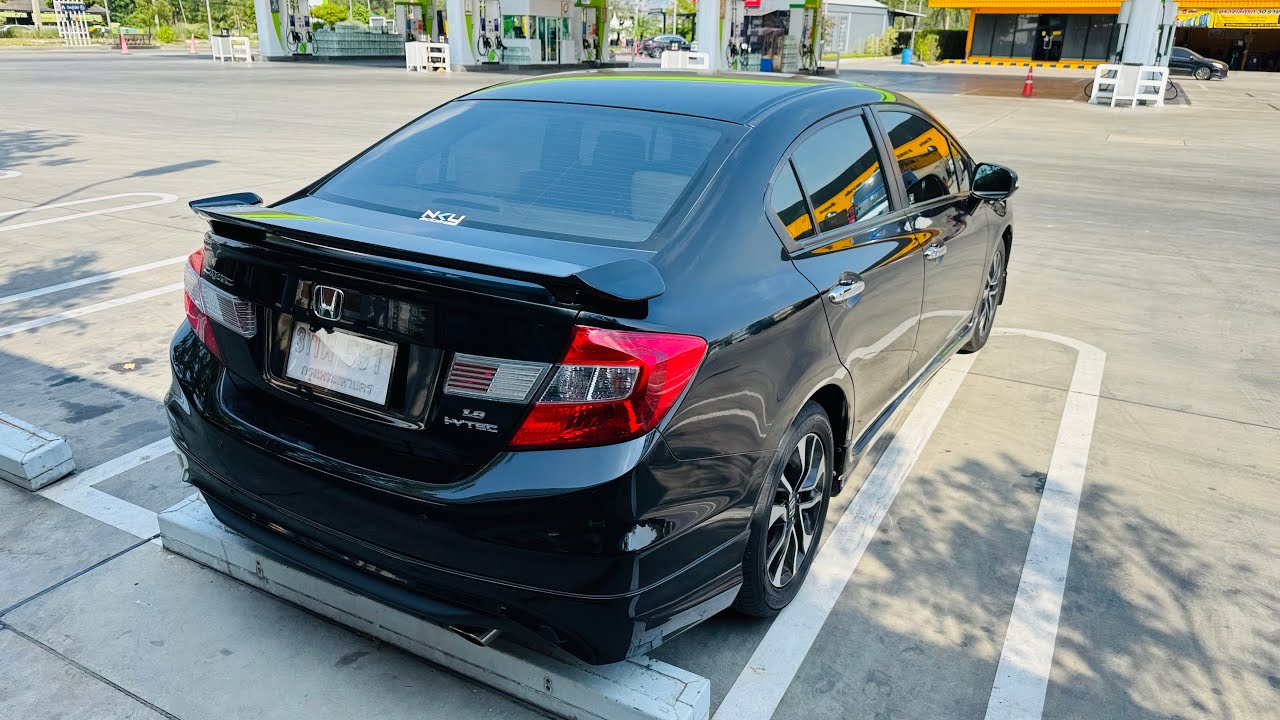 รีวิวครับ HONDA CIVIC FB 1.8E ปี2014 จดทะเบียนปี2015 มือเดียวป้ายแดง