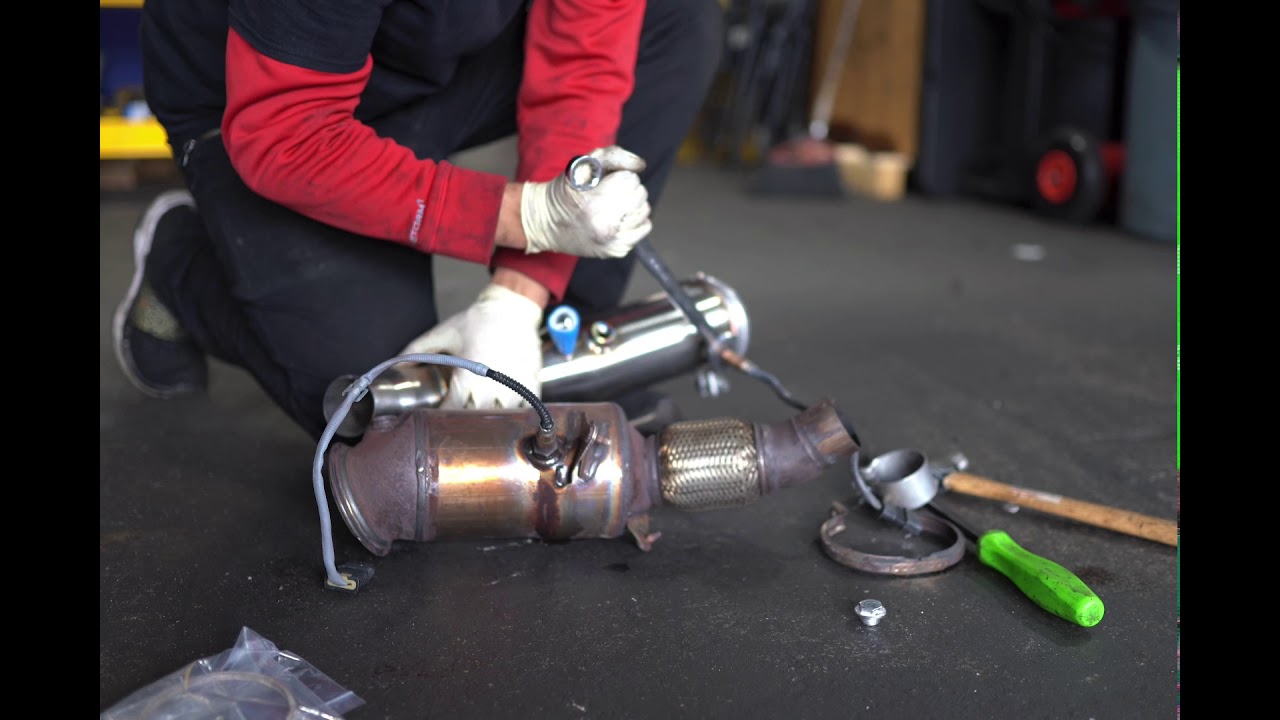 MAD BMW N20 Downpipe Install