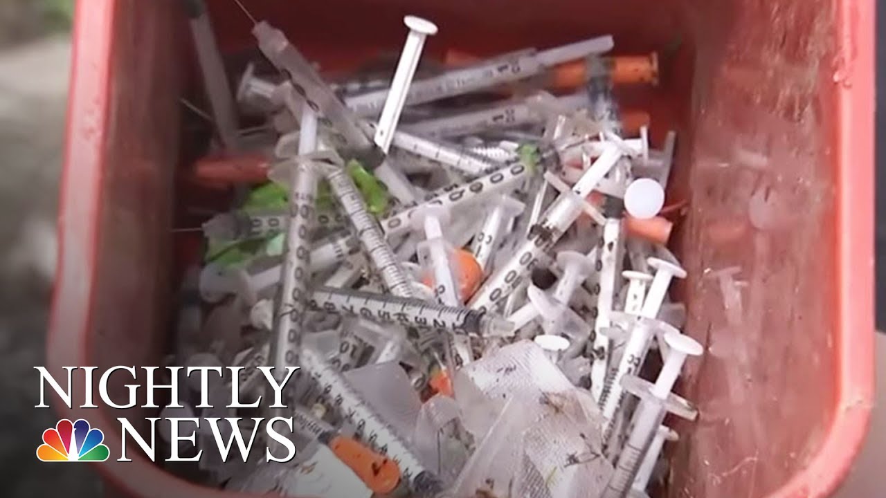 Librarians On Front Lines Of Philadelphia&rsquo;s Heroin Epidemic | NBC Nightly News