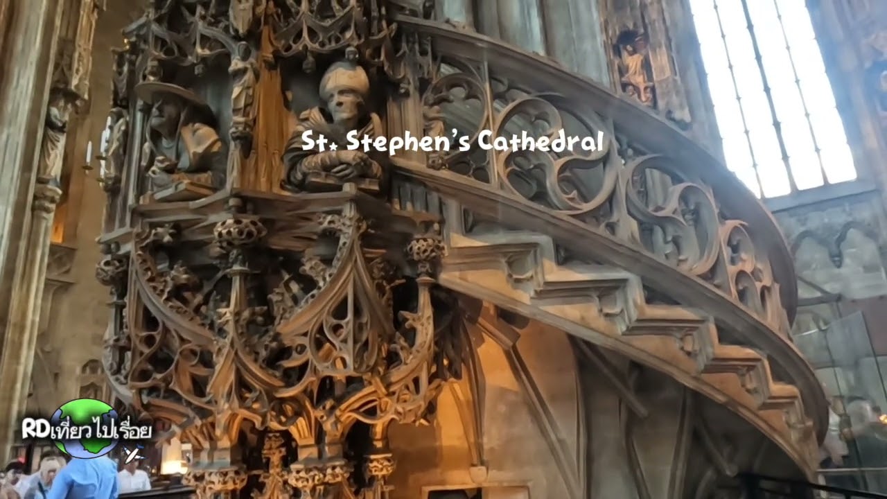 มหาวิหาร St. Stephen’s ที่ เวียนนา ออสเตรีย สร้าง คศ.1137 เด่นที่กระเบื้องหลังคา #RDเที่ยวไปเรื่อย 