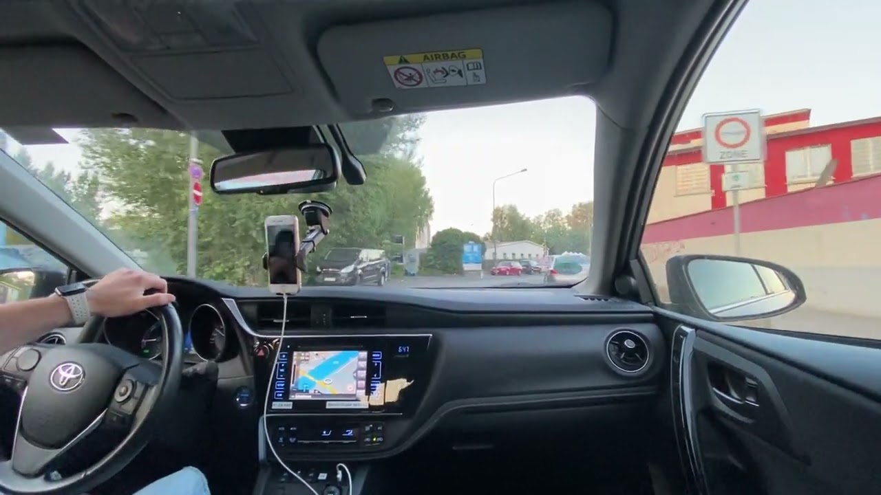 Toyota Auris Hybrid POV Test Drive