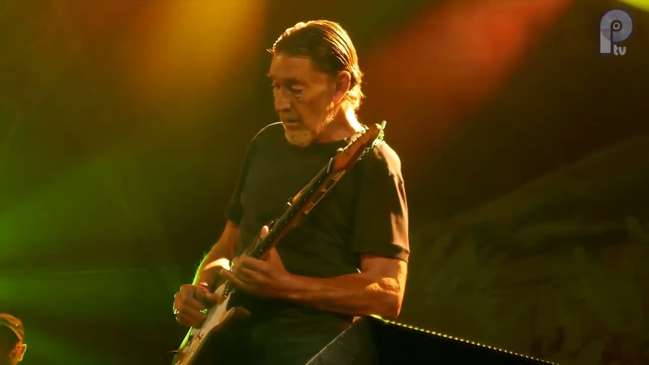 Chris Rea - Looking For The Summer  (Paris, La Salle Pleyel 2017.10.09)!