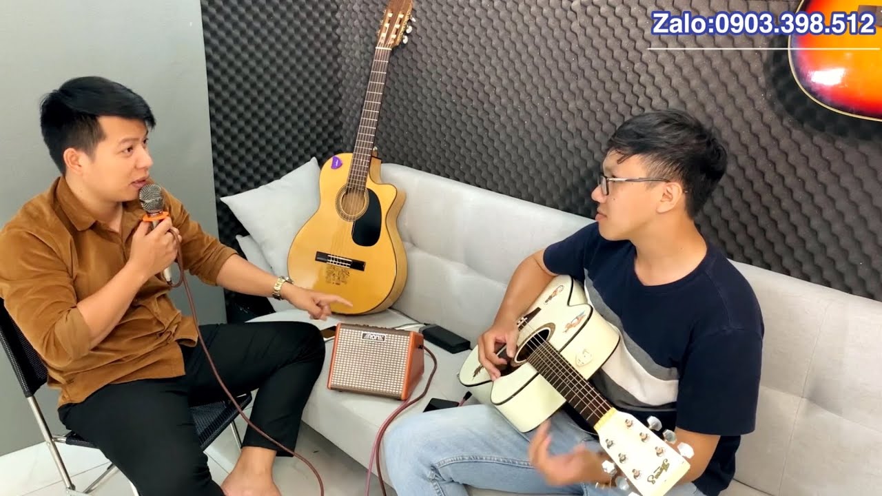 Amply guitar nhỏ nhưng có vỏ lắm nha anh em