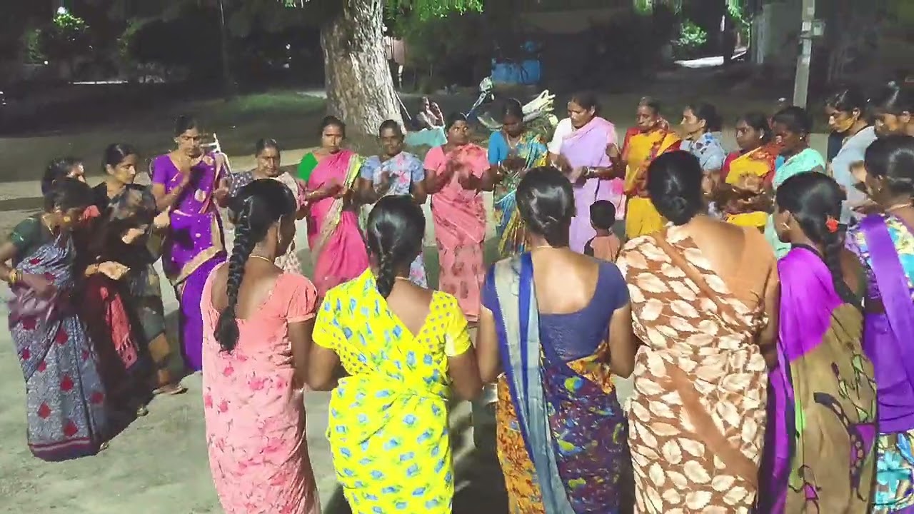 తెలంగాణ పల్లెల్లో వర్షం కోసం వర్ణ దేవుని బతుకమ్మ పాట