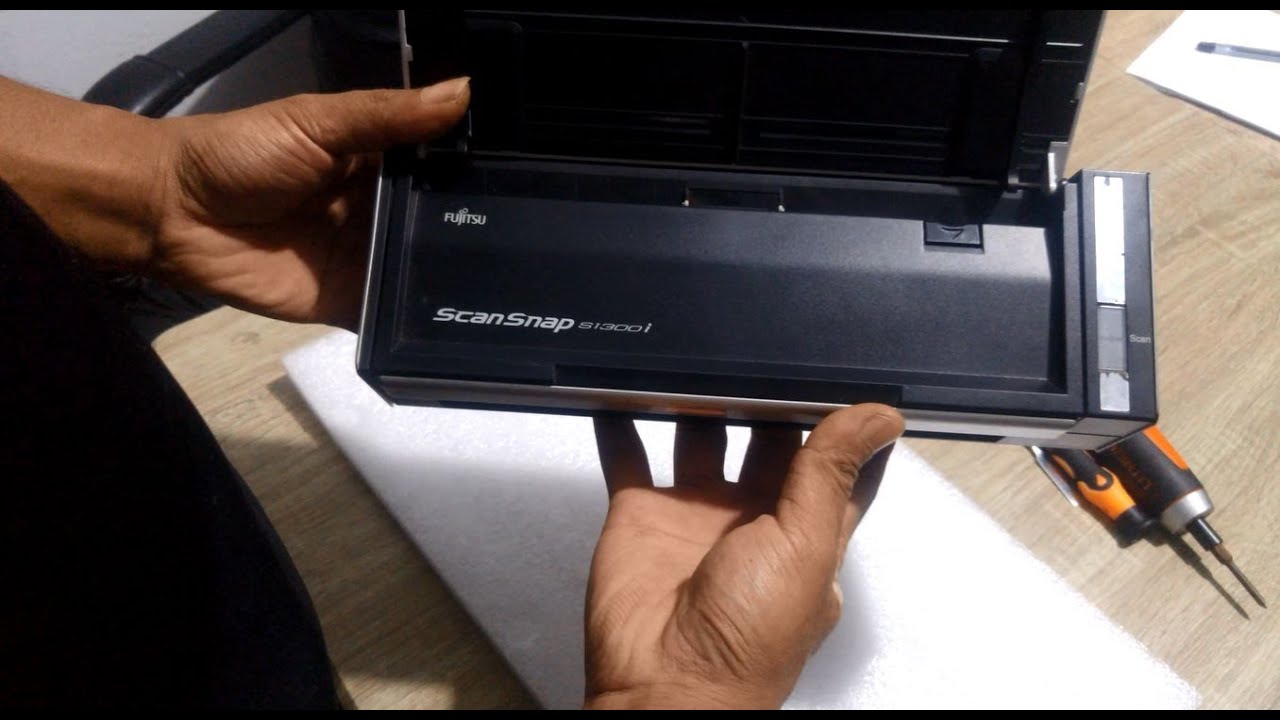 Cara Membuka dan Pasang Karet Fujitsu Scansnap S1300i (#HOW TO REPLACE FEED ROLLER SCANNER FUJITSU)