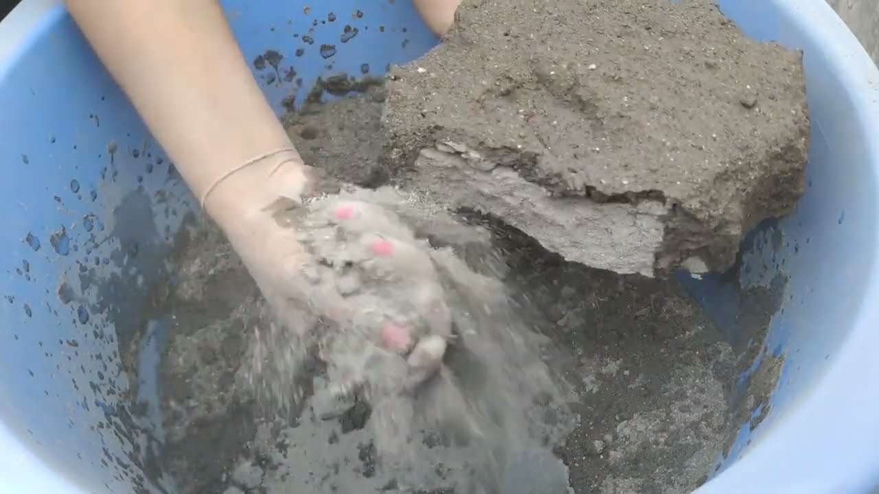 Dusty 🌪️ sand cement crumbling dry and pouring water 💦 on shapes