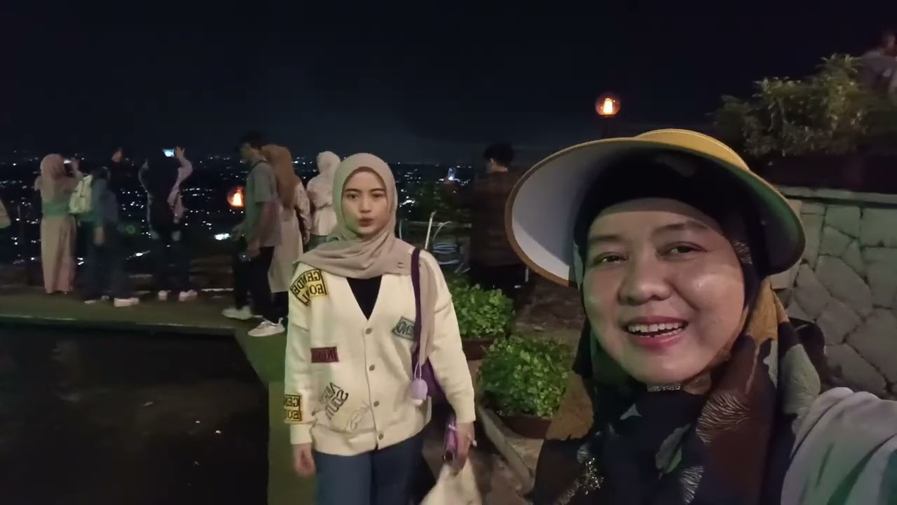 Keseruan di HeHa Sky View, Jogja 