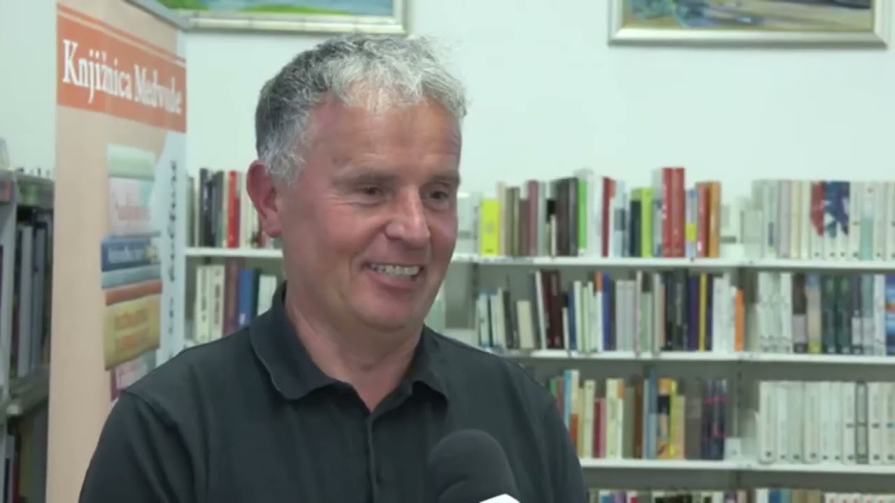 Janez Mihovec predstavil potopis po Saudski Arabiji