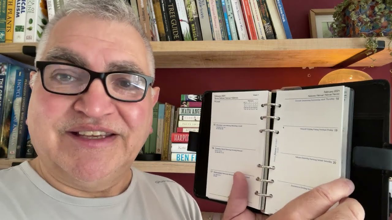 What's inside a modern Filofax?