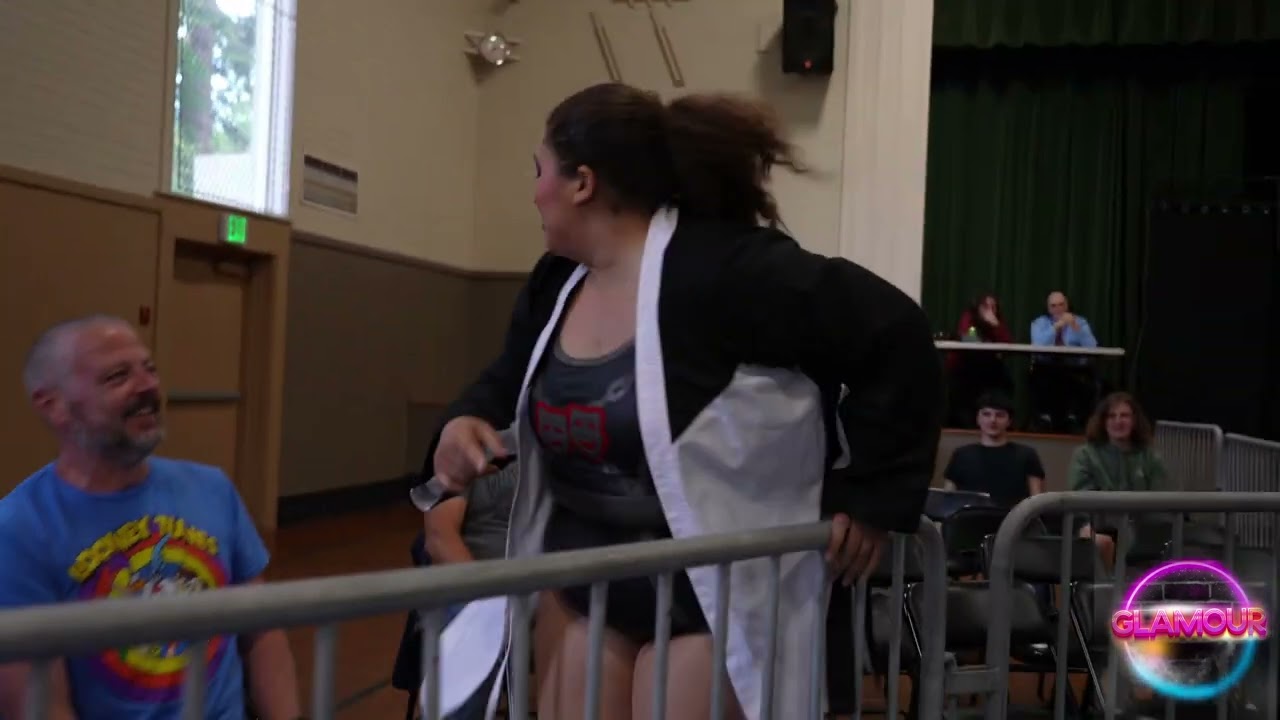 Malia Hosaka vs Eliza Hammer