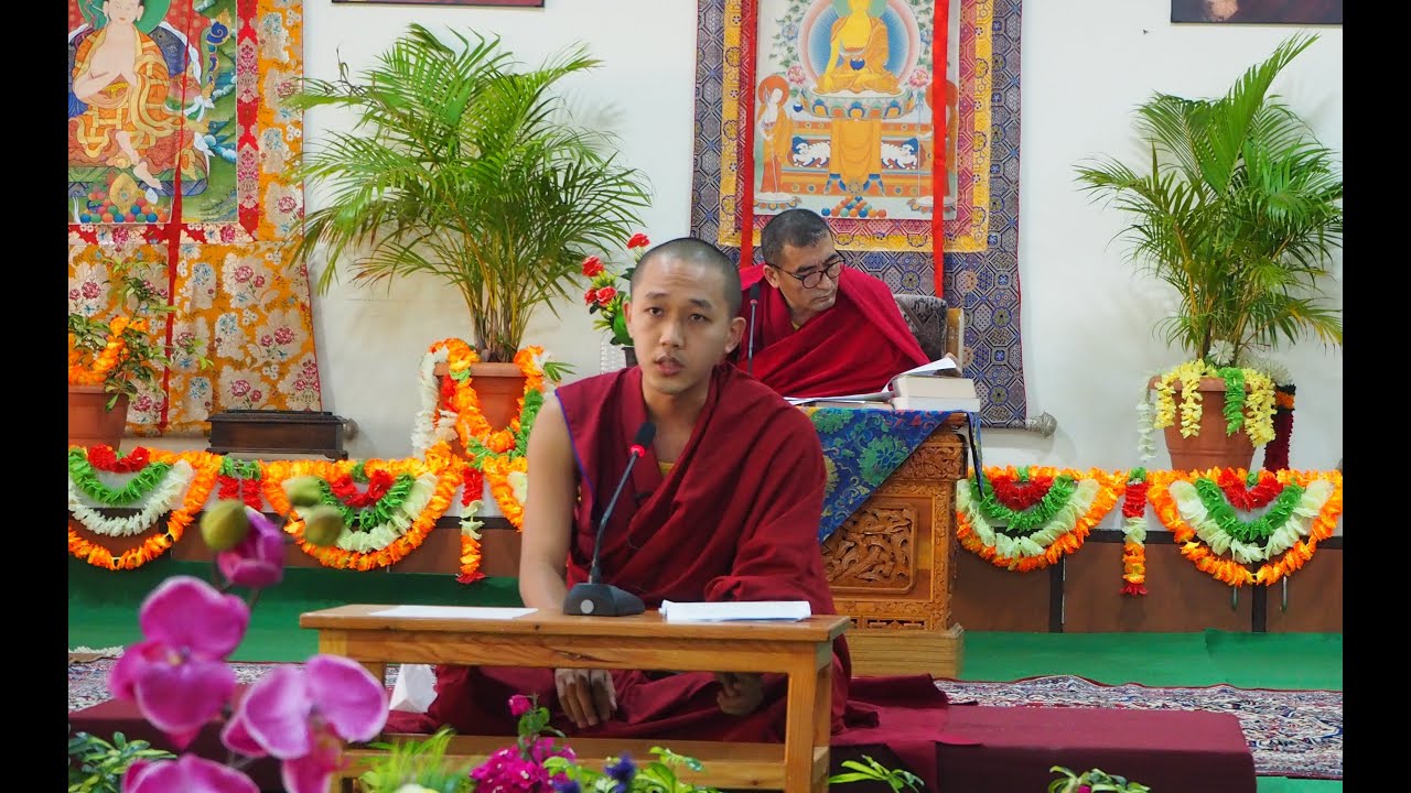 བྱམས་ཆོས་སྡེ་ལྔའི་སྤྱི་བཤད། དགའ་ལྡན་ཤར་རྩེ་སྤྲུལ་སྐུ་བསྟན་འཛིན་ཚེ་རིང་།