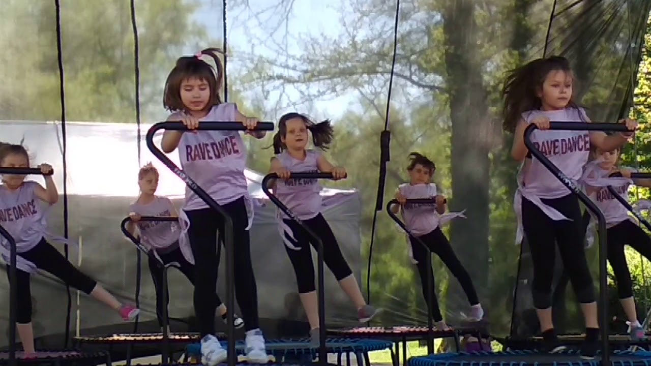 Rave Dance World Jump - kezdő csoport