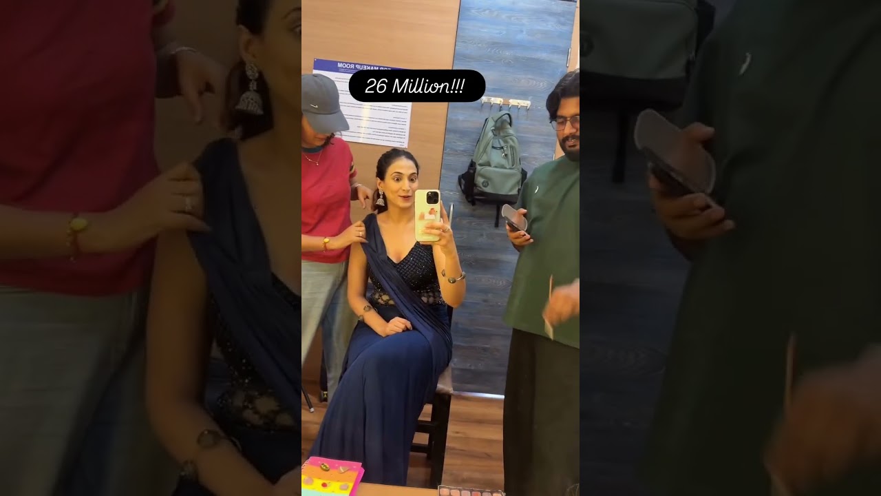 What Goes Behind The GLAM 💙#hashneenchauhan  #bluesarees #modernsaree #deepikalooks #TrendyLooks