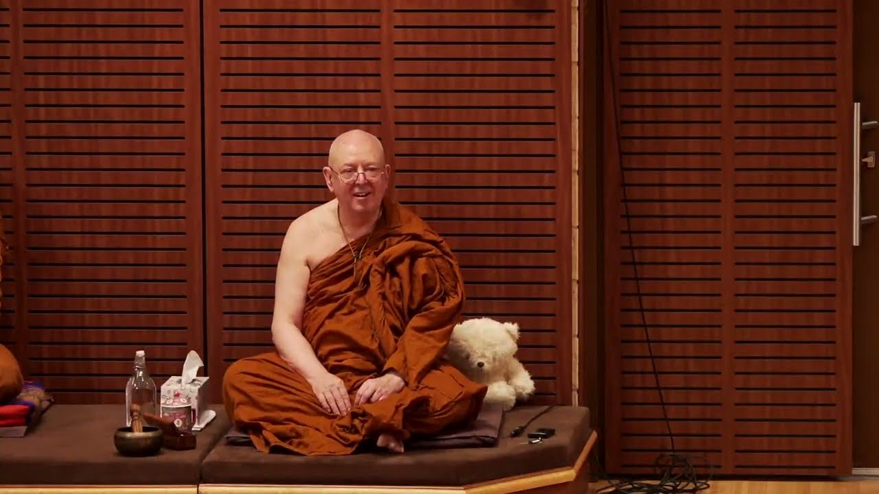 2025 April (1/19) |  9 day Retreat  |  Ajahn Brahm