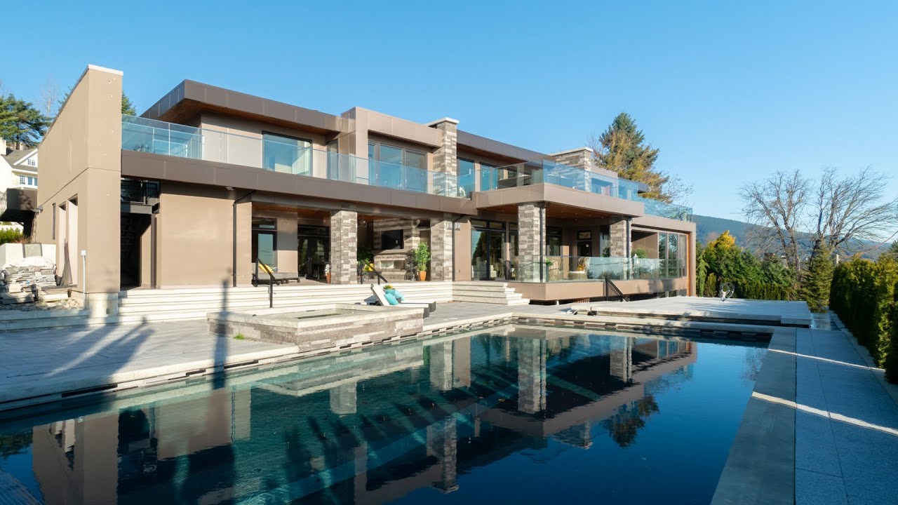 King Georges Way Residence, West Vancouver Luxury Home | The One Staging x Homes by Valentino