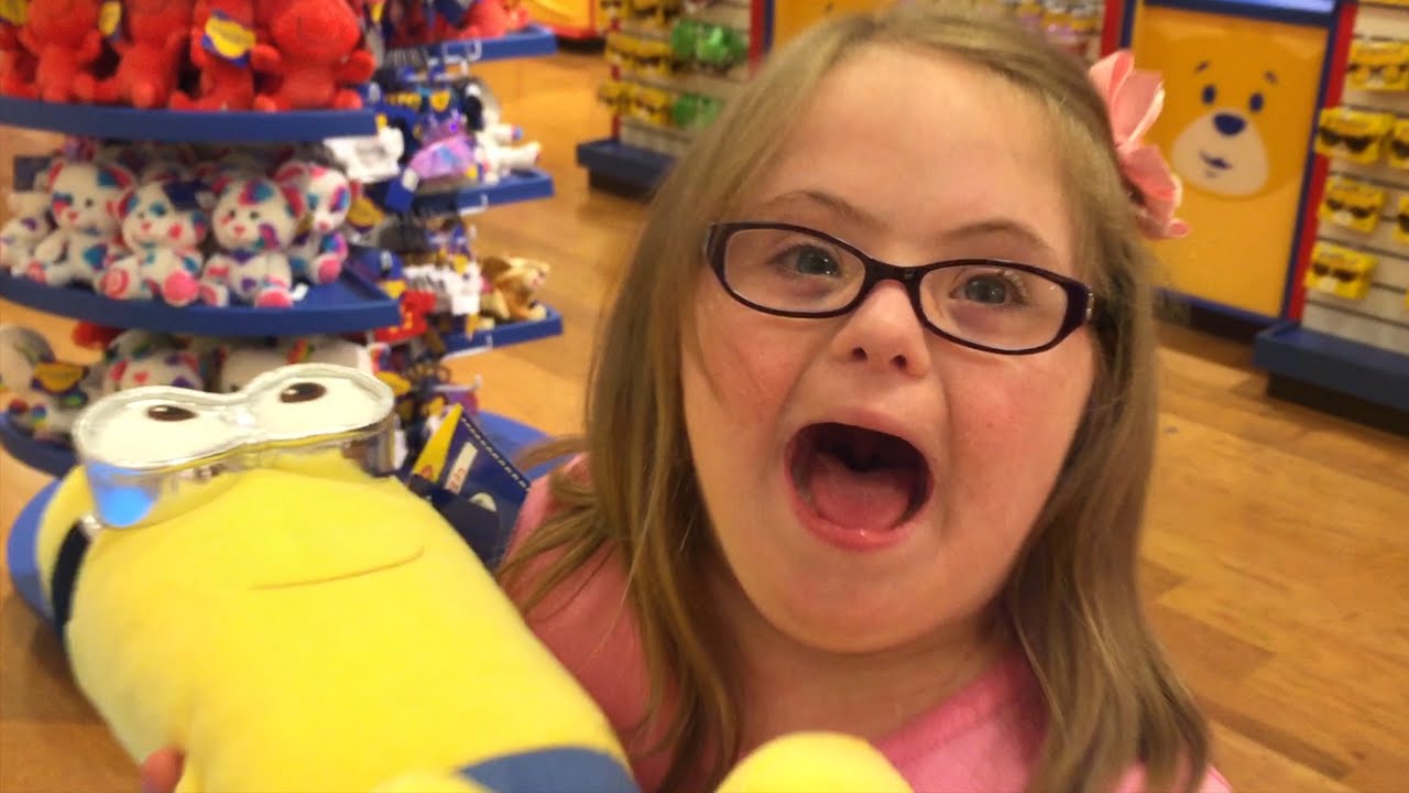 Sarah Builds a Minion!