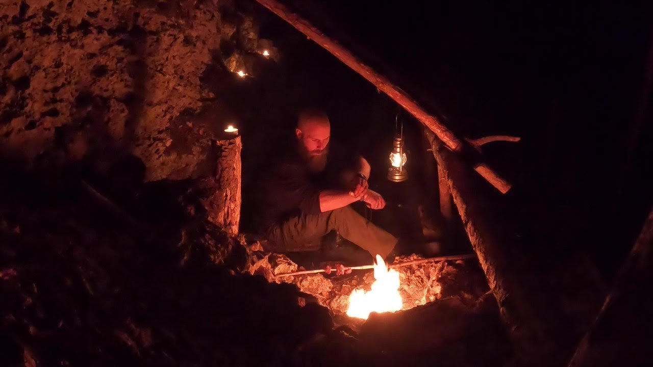 24h Bushcraft Trip - making a permanent camp - campfire cooking - part 1