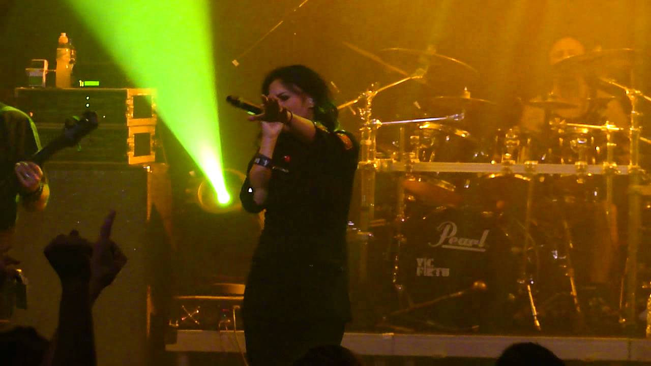 Lacuna Coil - Heaven's a Lie