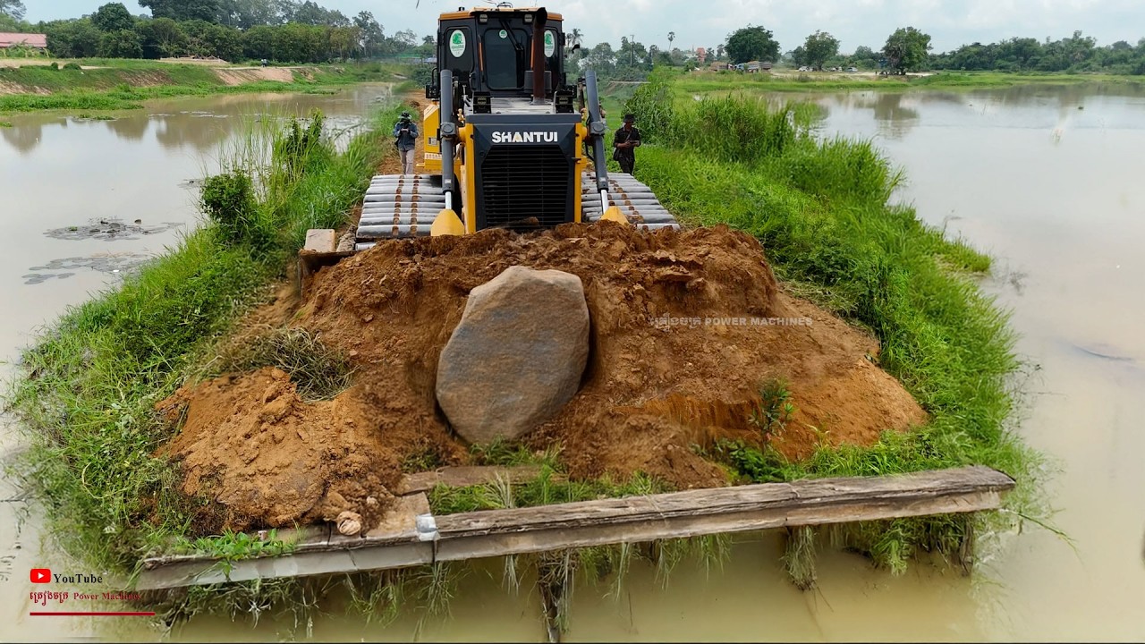 Wow! So Good Start Mage Erase Landfill Lift The Dam​ Create On Road Join Fill Dozer & 5ton Trucks