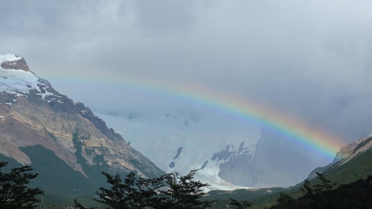 Curcubee spre Laguna Torre și nițică ploaie
