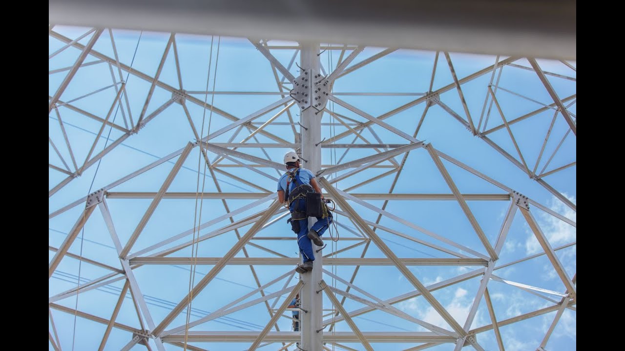 Výstavba vedení ZVN V487/488 (OMEXOM GA Energo) long version