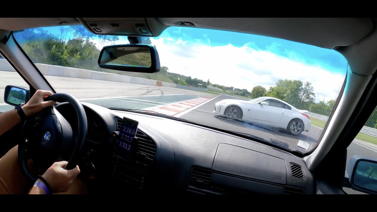 Hungaroring 20220911 E36 350Z chase