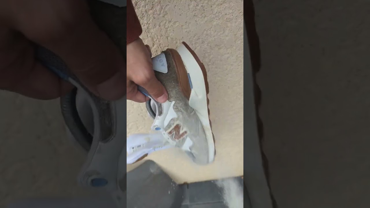 nettoyage daim #sneakers #sneakercleaner #sneakerrepair