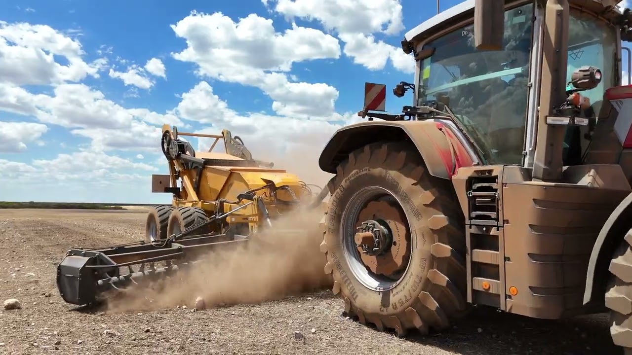 All-New Massey Ferguson 9S.340 in Action! | ELHO Scorpio 710 Rock Picker – Lock SA (Eyre Peninsula)