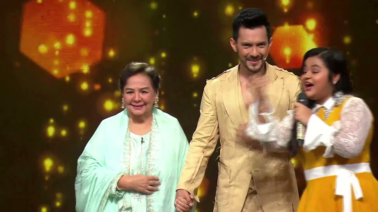 Grand Welcome ❤️ Farida Jalal |Beautiful Duet 😍 Ankita & Abhishek | Indian Idol season 16