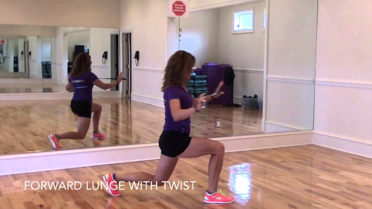 Fitness Friday: Forward Lunge With Twist