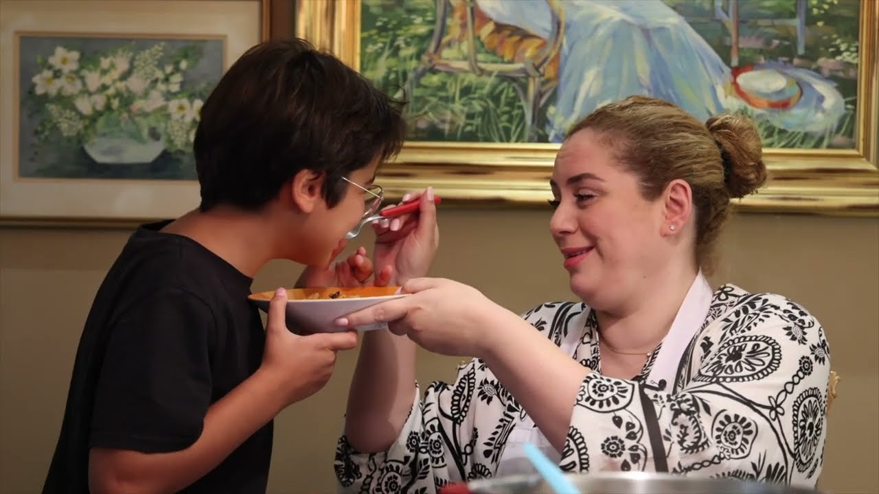 Nell’s Mess Episode 2: Tomato Sauce For Your Pasta and Pizza
