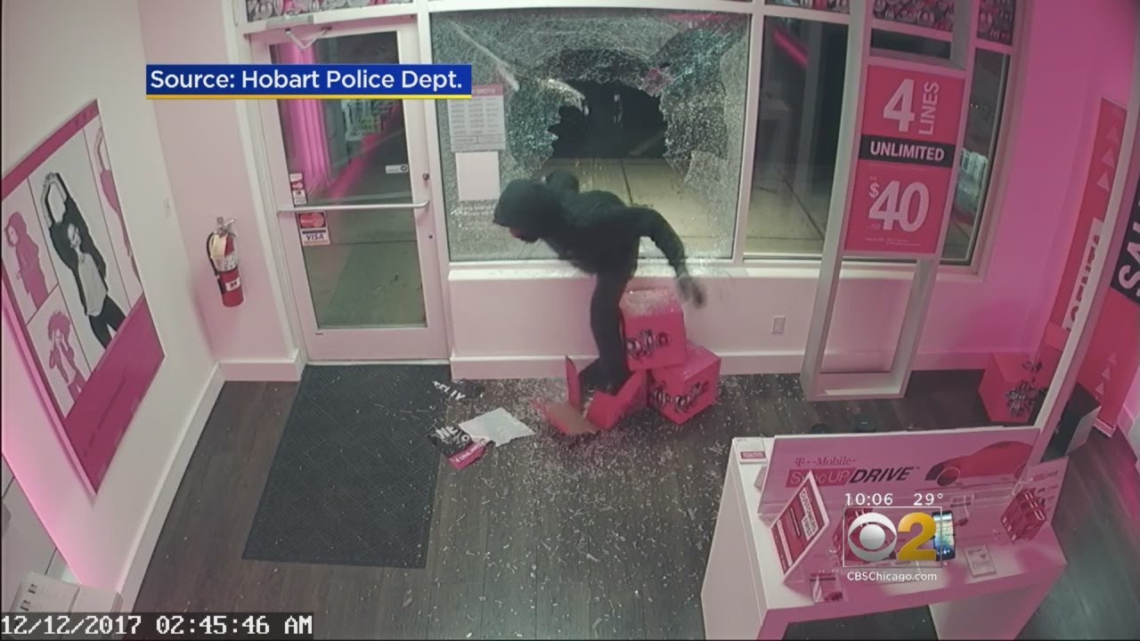 Smash-And-Grab At Hobart T-Mobile Store Caught On Camera