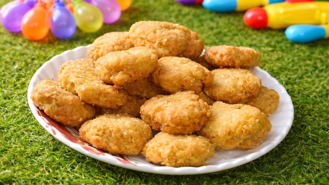 Festive special Sweet mathri recipe healthy & testy merthi mathri.