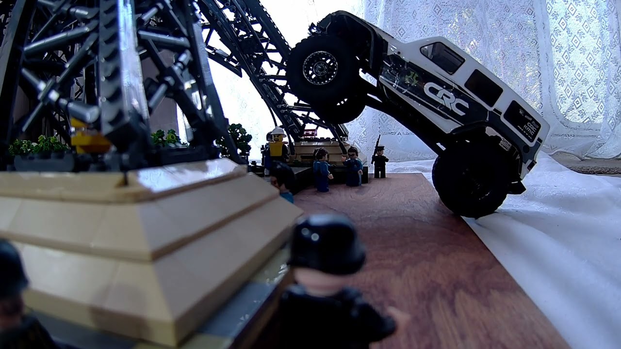 Axial scx24 test a 24/18 scale winch Up the Eiffel Tower #axial #scx24 #buildingblocks #eiffeltower