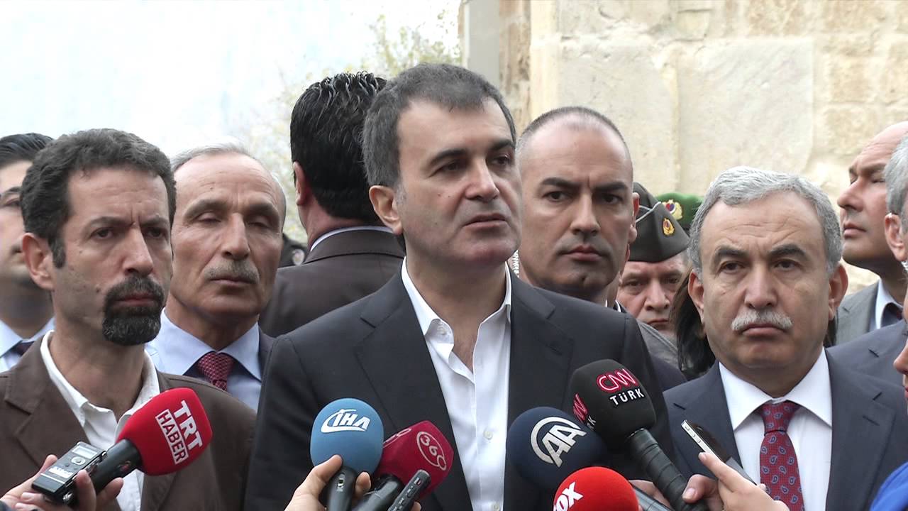 Bakan Ömer Çelik, Anavarza Antik Kenti'nde İncelemelerde Bulundu.