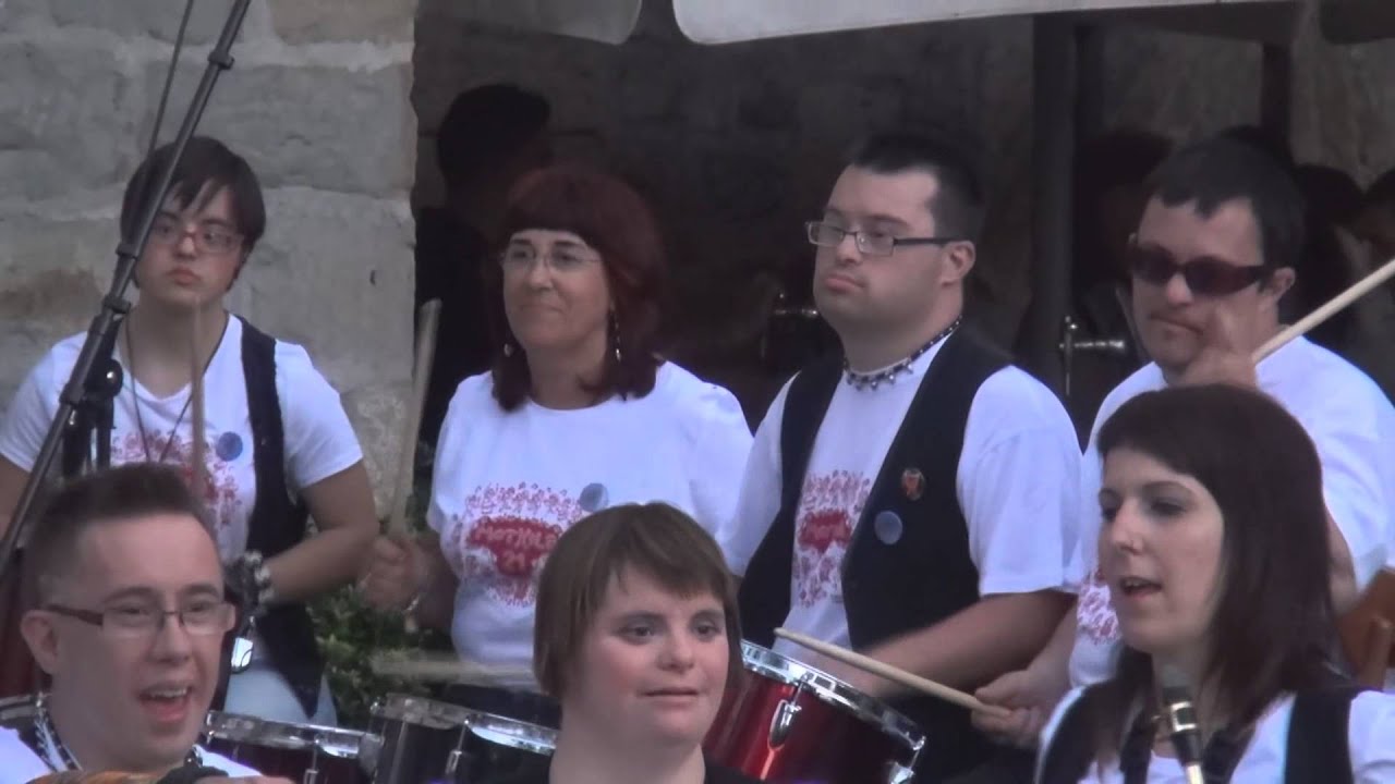 Motxila 21  - 2013.07.04 en Caballo Blanco - Bises Gurpila Sutan ta Somos la banda Motxila 21